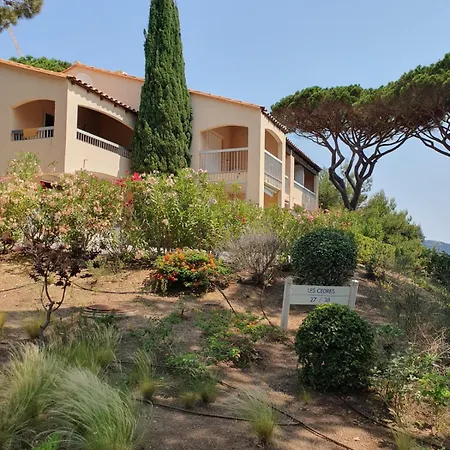 Beautiful With Pool In Appartement Sainte-Maxime