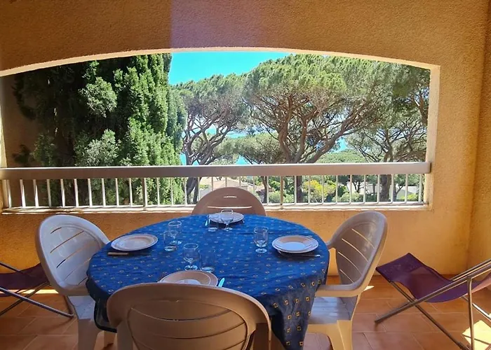 Beautiful With Pool In Appartement *